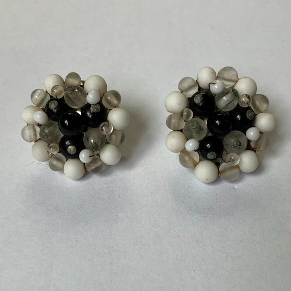 Jewelry - Black, White, Grey & Clear Bead Clip On Earrings